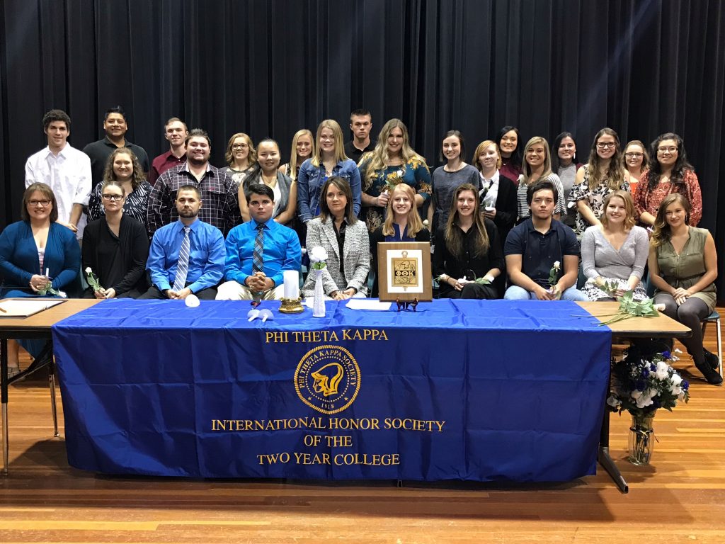  Phi Theta Kappa honor society  group photo