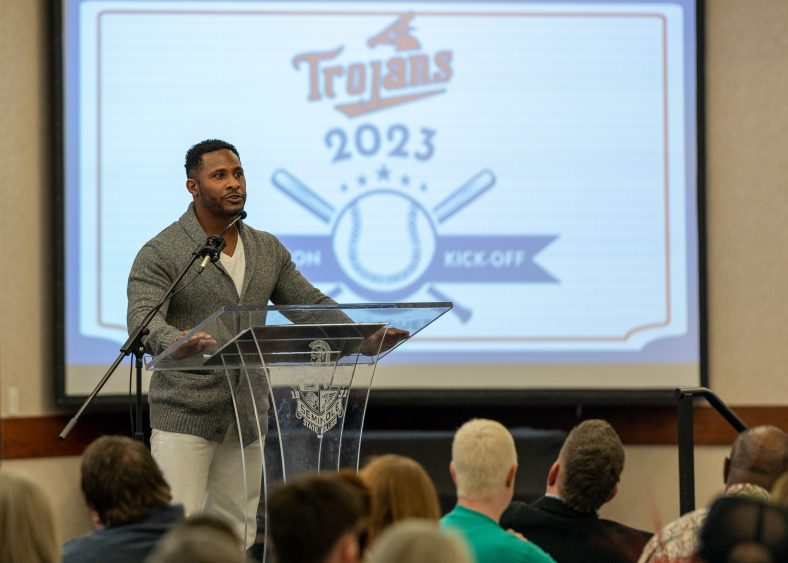 Former SSC Trojan and Purple Heart recipient John Coker speaks to attendees at the Trojan Baseball Season Kick-Off Banquet on Feb. 4.