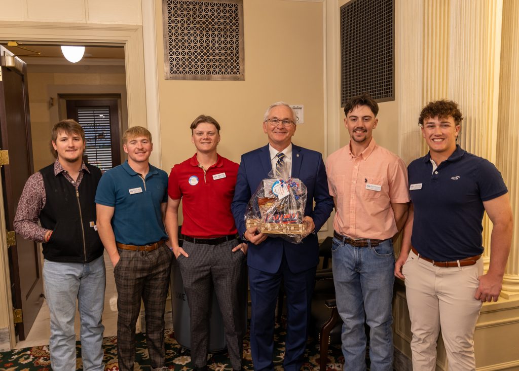 Members of the SSC President’s Leadership Class and the Trojan baseball team present Oklahoma State Senator Darcy Jech with an SSC goodie basket at the Capitol. Sen. Jech is a member of the SSC Alumni Hall of Fame and played baseball for the Trojans during his time at the college. Pictured (left to right): Cooper Hamilton of Tahlequah, Daylan Saxon of Seminole, Logan Hill of Edmond, Sen. Jech, Royce Florenzano of McAlester and Cole Girard of Oklahoma City.