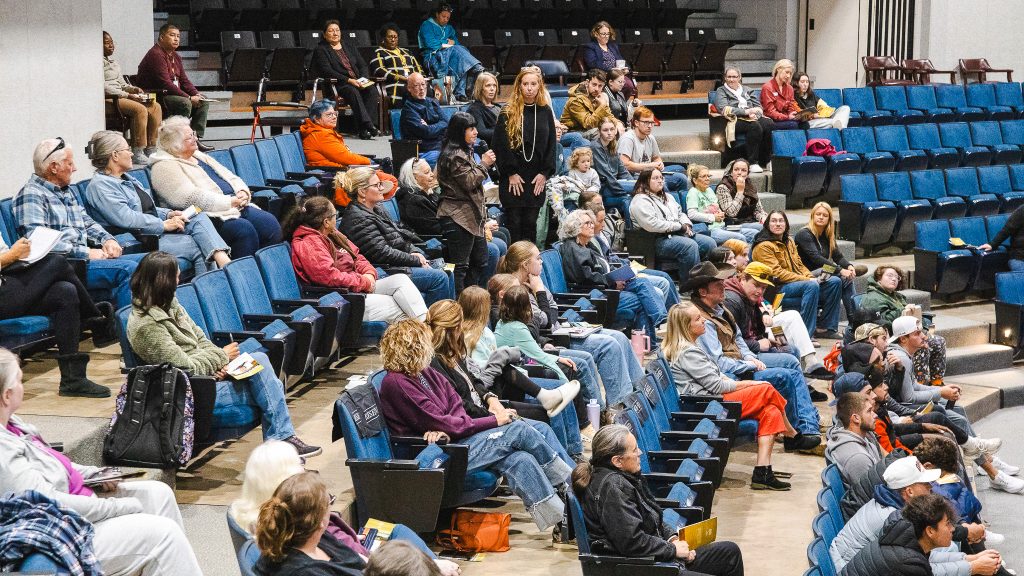 In this photo, an attendee asks a question during the Q&A following Temple Grandin’s Zoom presentation at SSC.