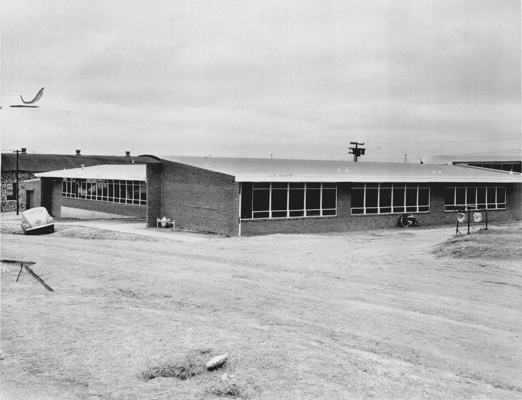 Booker T. Washington School, following its construction in 1949.